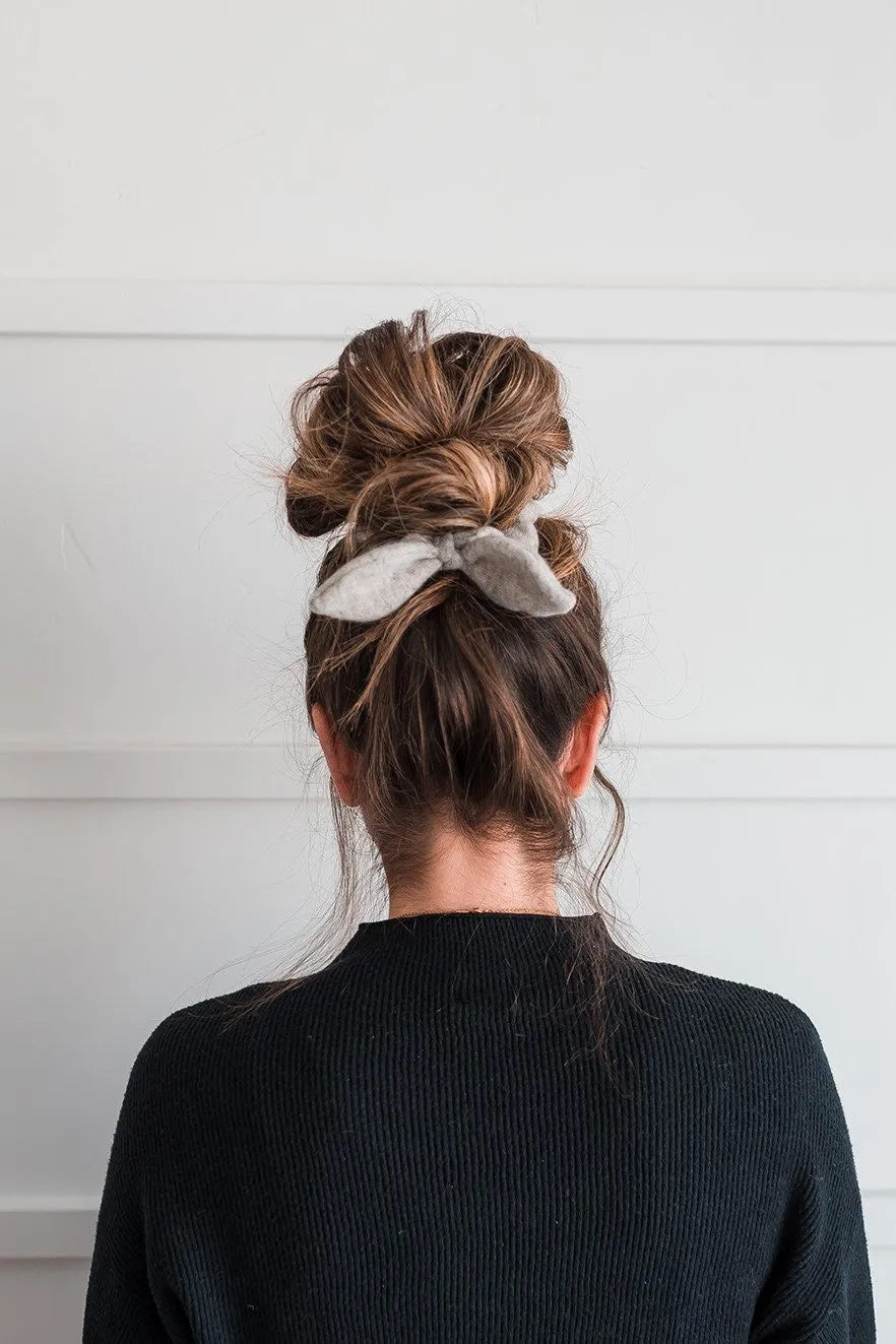CASHMERE SCRUNCHIE | Elsa