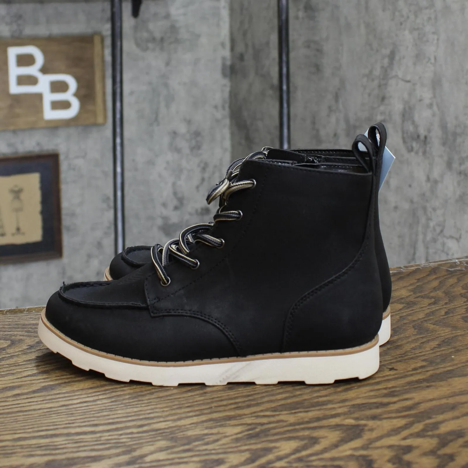 Cat & Jack Boys Kids Lace Up Bosley Boots 88435812 Black 5