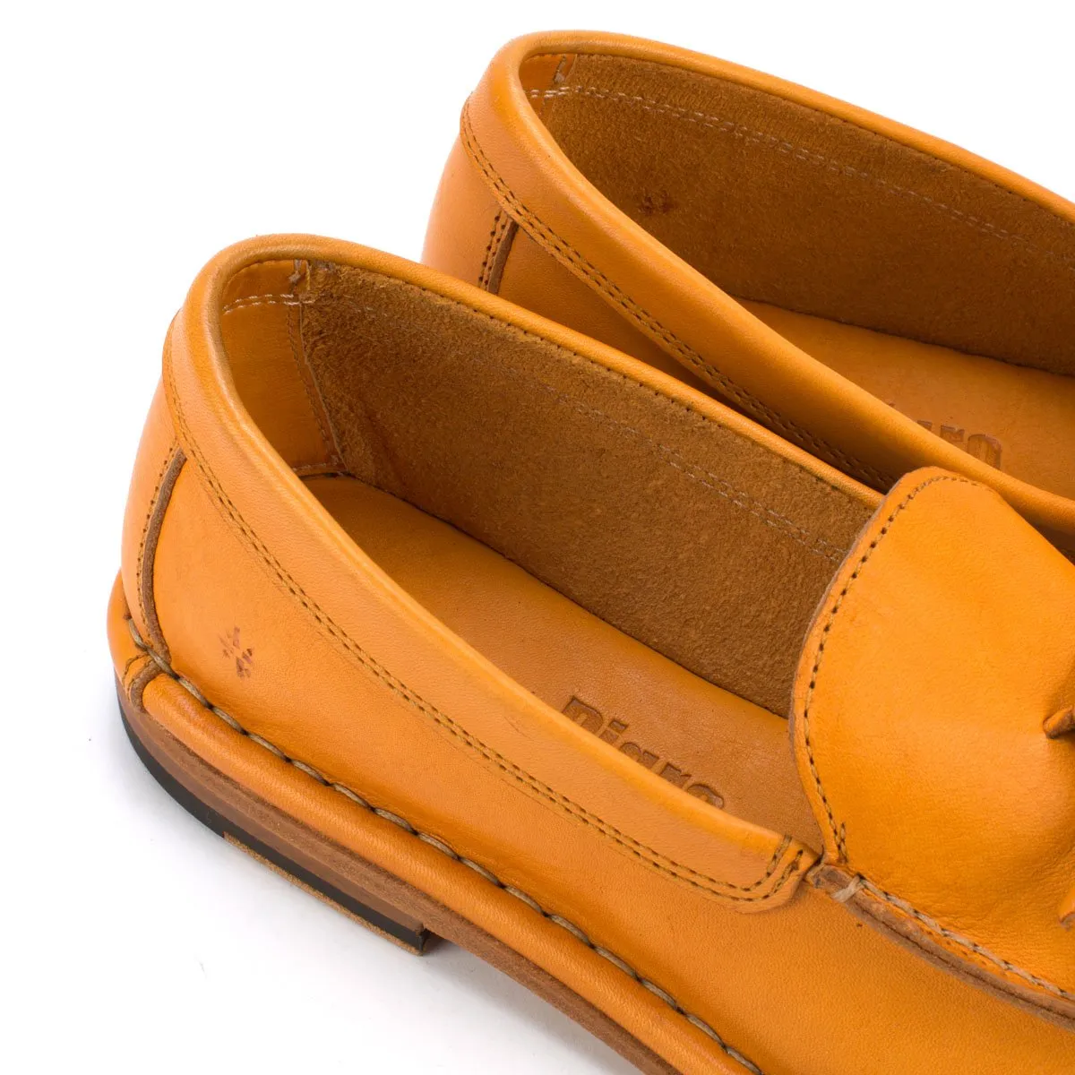 HAND 08 – Loafers